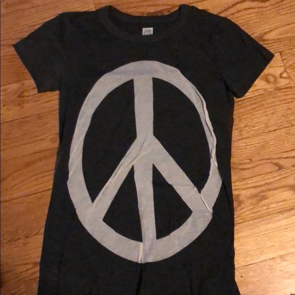 Peace shirt